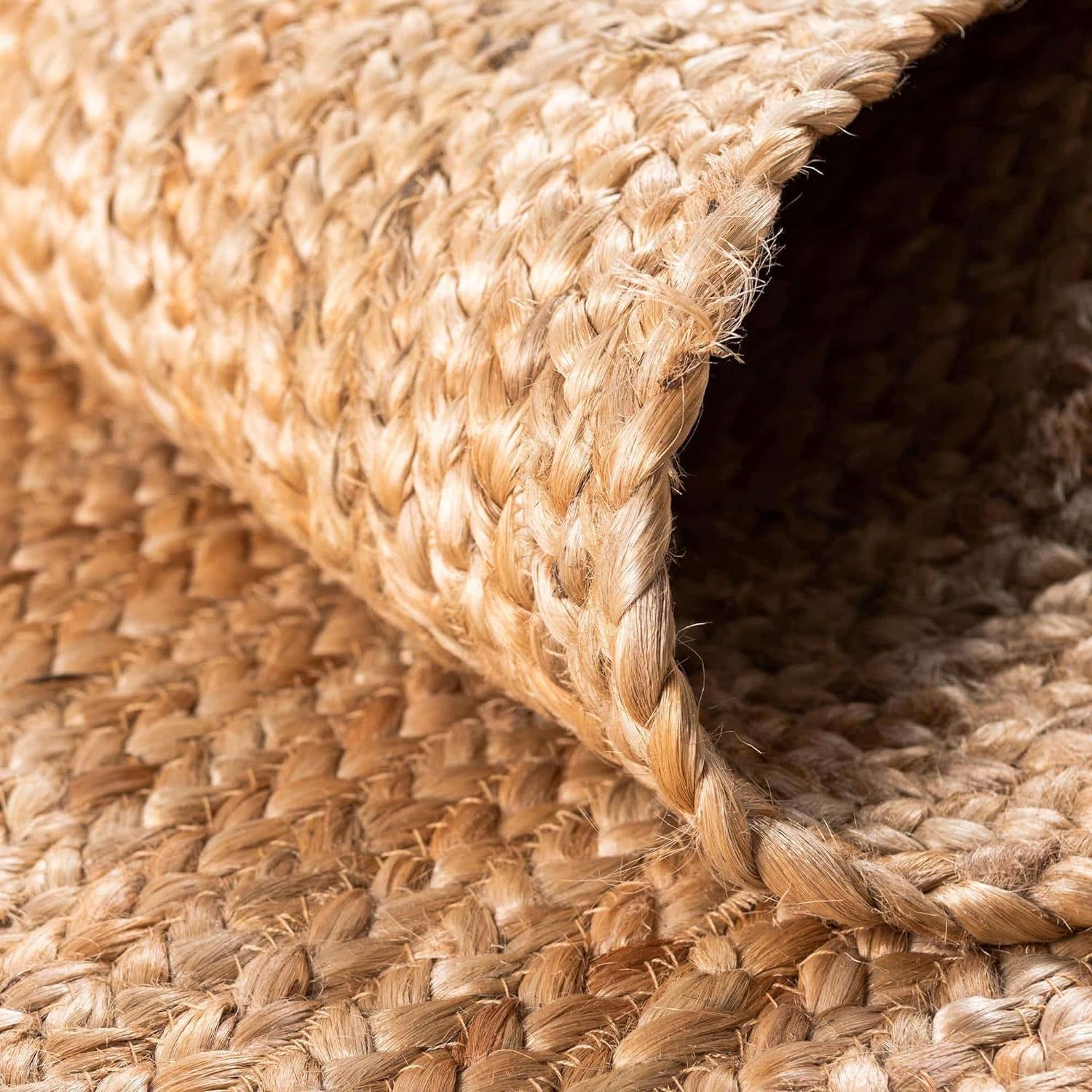 Skotor Living Handwoven Natural Jute Rug