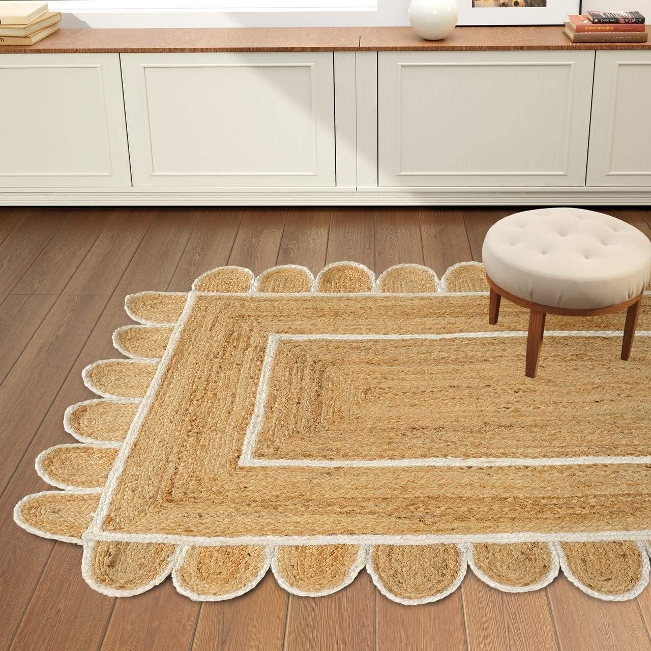 Skotor Living Scalloped Jute Rug