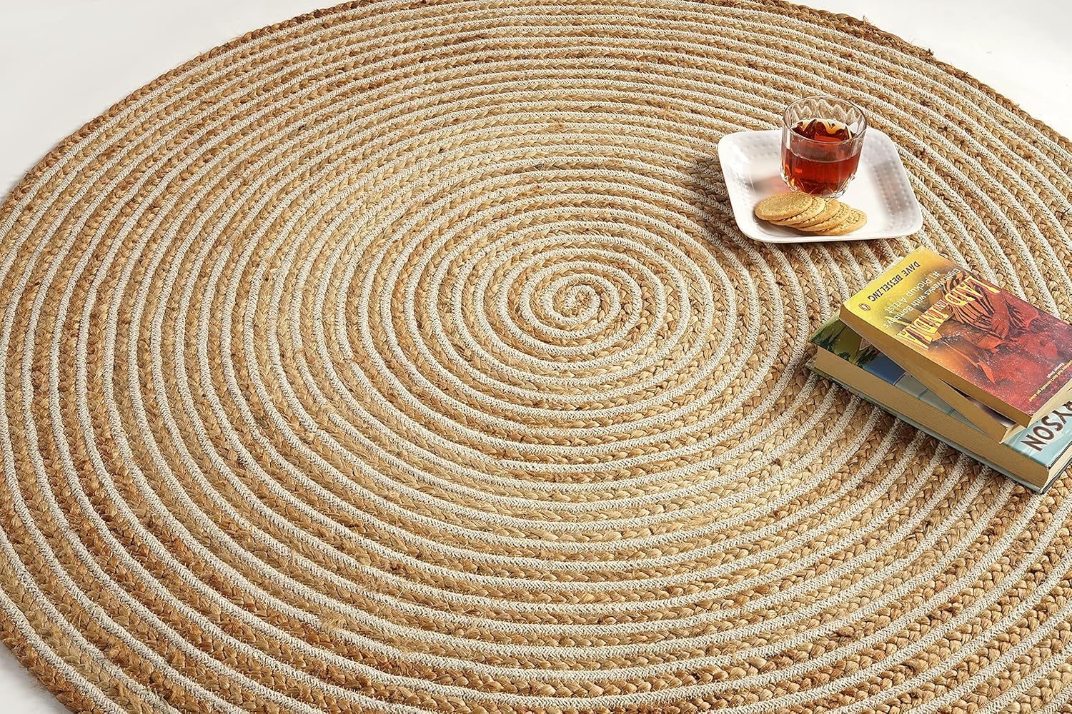Skotor Living Handwoven  Jute Area Rug