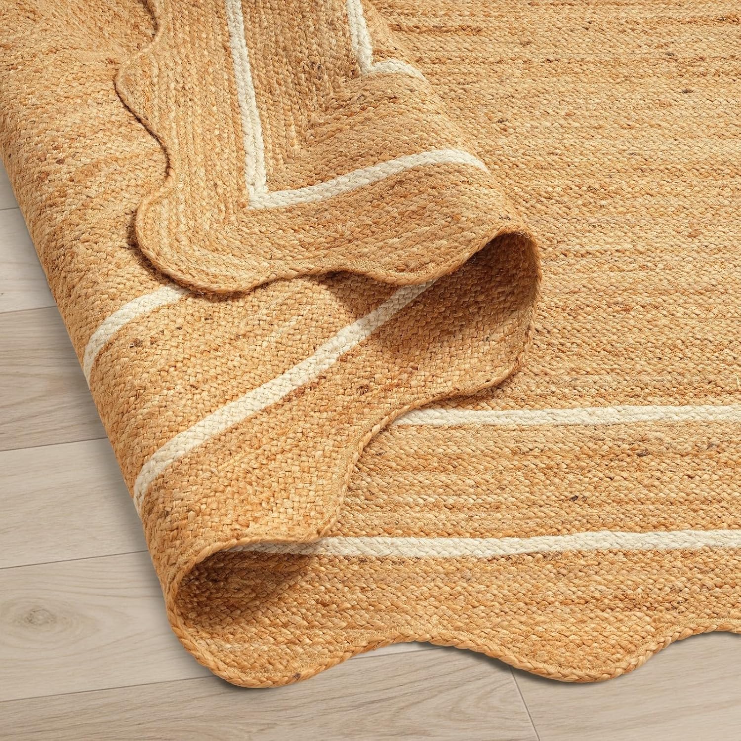 Skotor Living Jute Area Rug